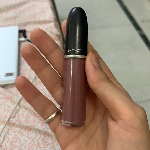 MAC Retro Matte Liquid Lip Color - So Me 5Ml - Picture 3 of 8